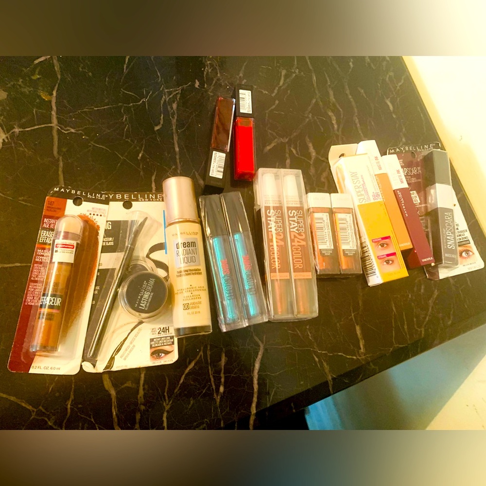 Maybelline makeup set New